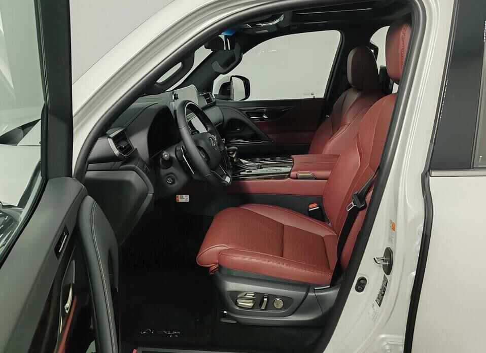 Lexus LX, IV 600 3.5 AT (415 л.с.) 4WD