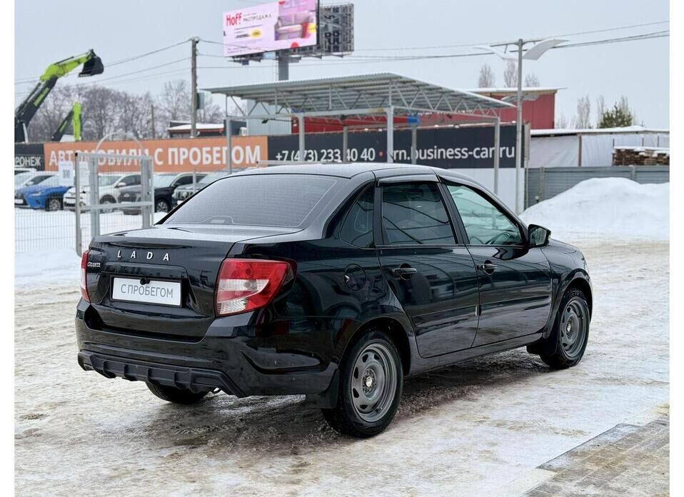 LADA (ВАЗ) Granta, I Рестайлинг 1.6 MT (90 л.с.)