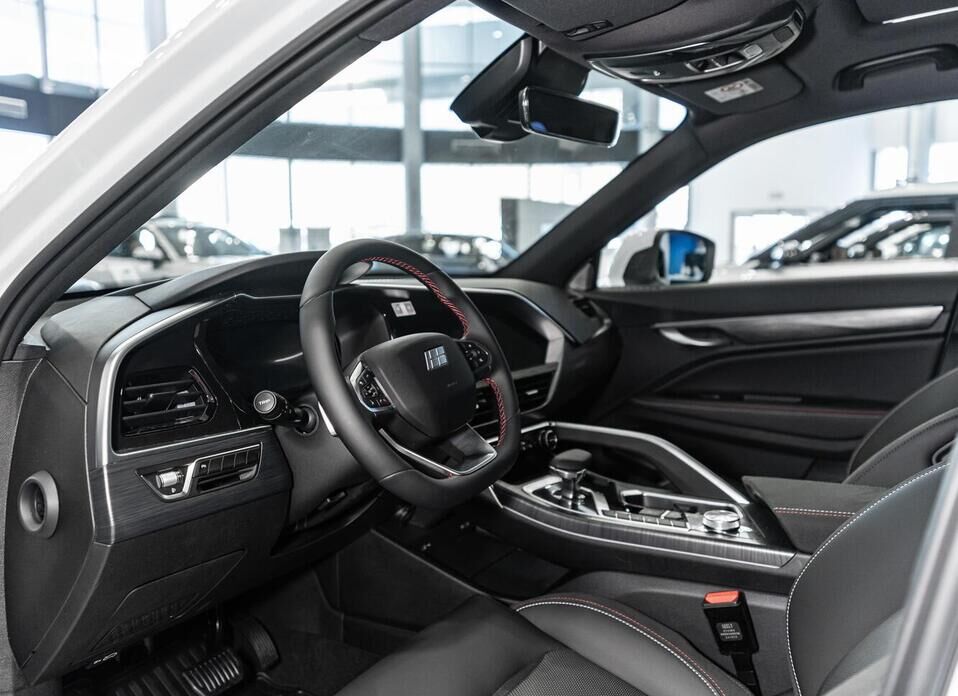 Knewstar 001 2.0 AT (238 л.с.) 4WD