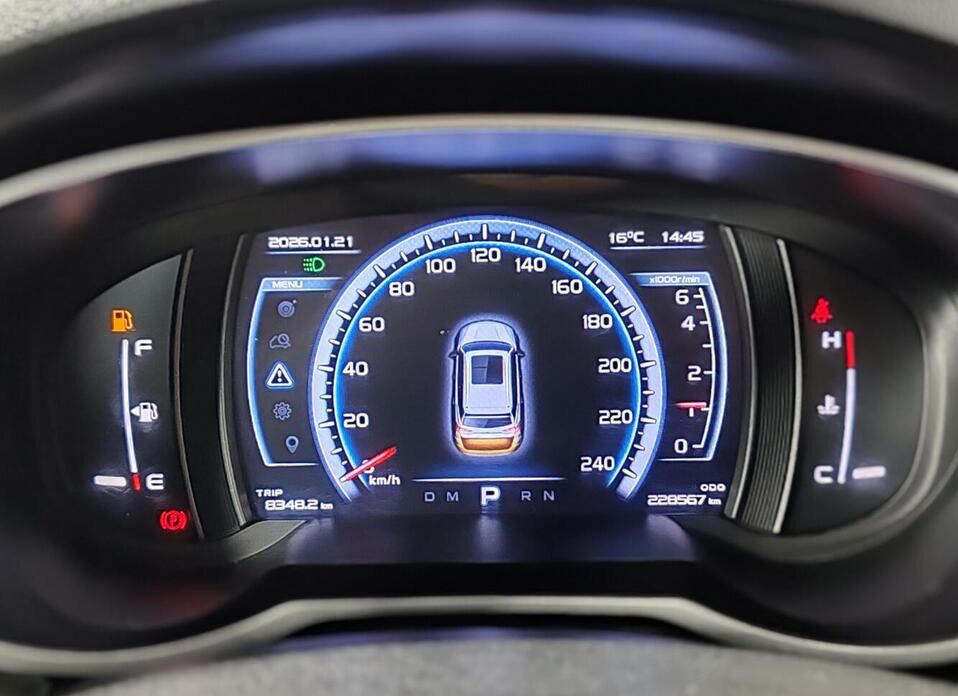 Geely Atlas, I 1.8 AT (184 л.с.) 4WD