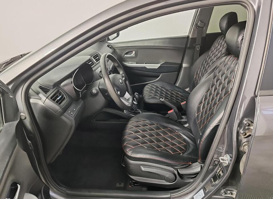 Kia Rio, III 5-speed 1.6 MT (123 л.с.)