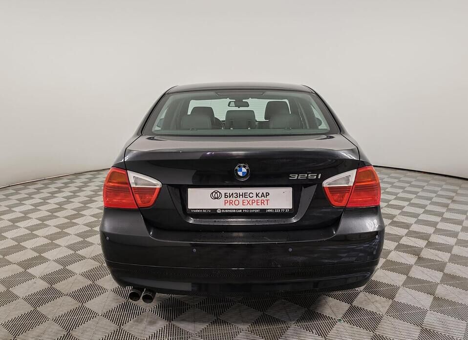 BMW 3 серии 325i 2.5 AT (218 л.с.)