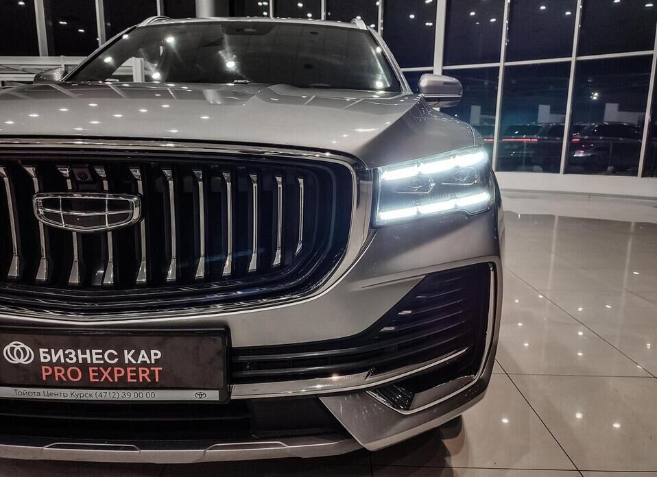 Geely Monjaro 2.0 AT (238 л.с.) 4WD