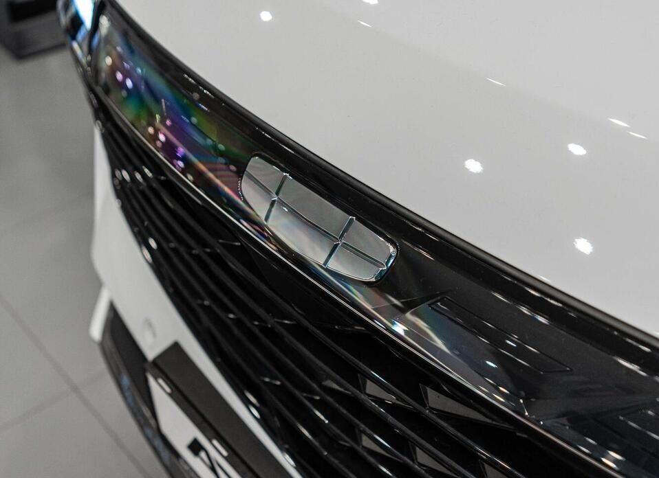 Geely Atlas, II 2.0 AT (200 л.с.) 4WD