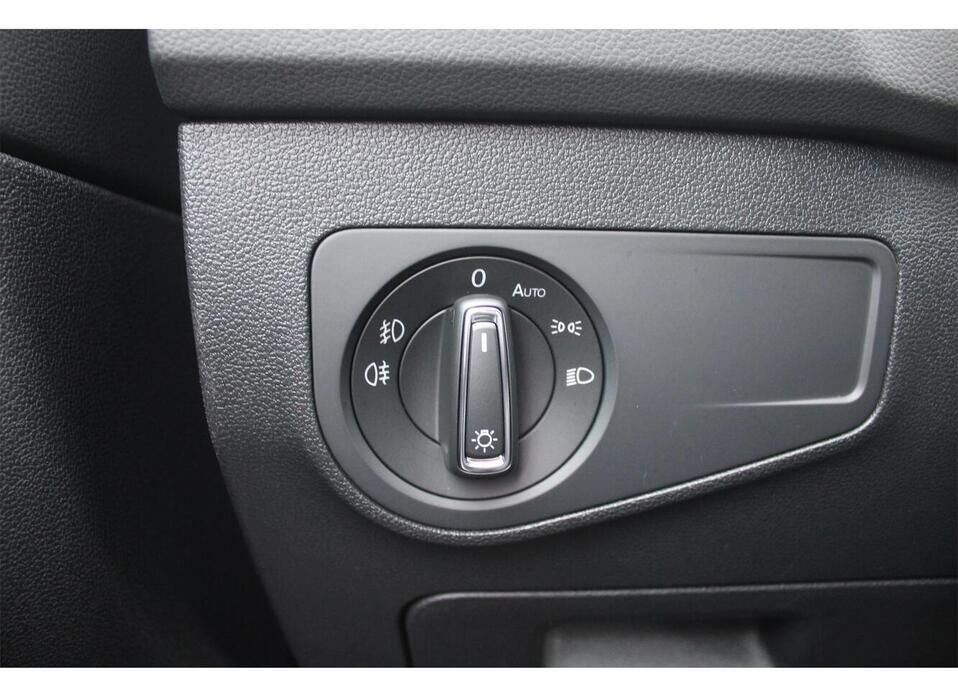 Volkswagen Tiguan, II 2.0d AMT (150 л.с.) 4WD