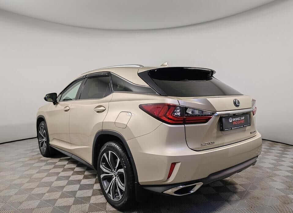 Lexus RX, IV 300 2.0 AT (238 л.с.) 4WD