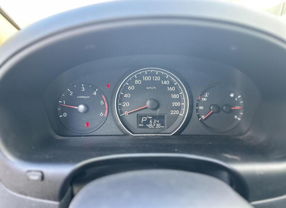 Hyundai H-1 2.5d AT (170 л.с.)