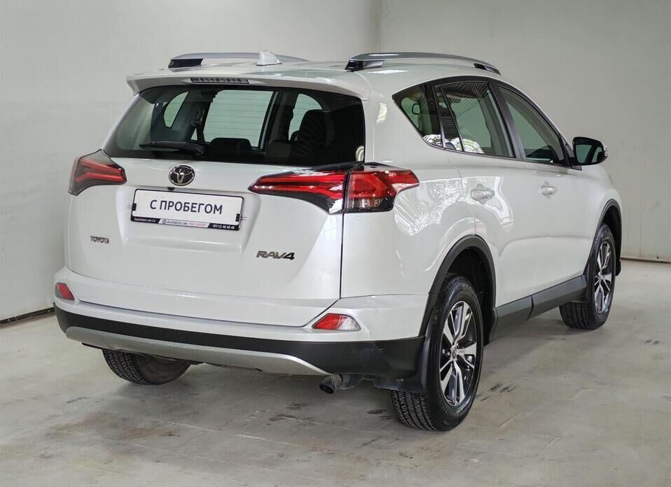 Toyota RAV4 2.0 CVT (146 л.с.)