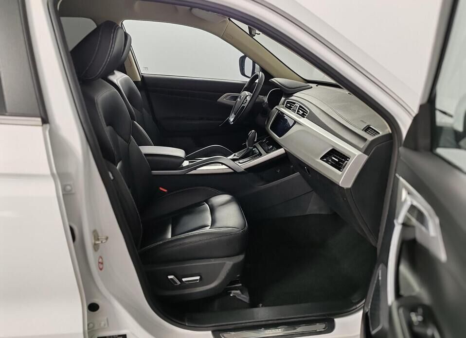 Geely Atlas 2.4 AT (149 л.с.) 4WD