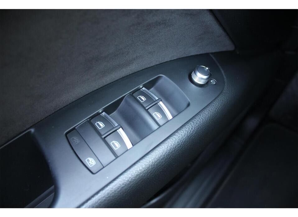 Audi Q7, I (4L) Рестайлинг 3.0d AT (245 л.с.) 4WD