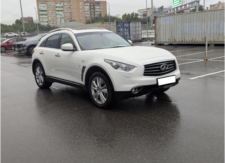 Infiniti QX70 3.7 AT (333 л.с.) 4WD