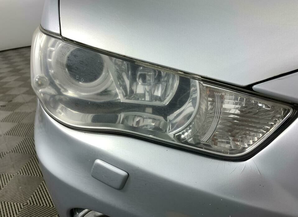 Mitsubishi Outlander 2.4 CVT (170 л.с.) 4WD