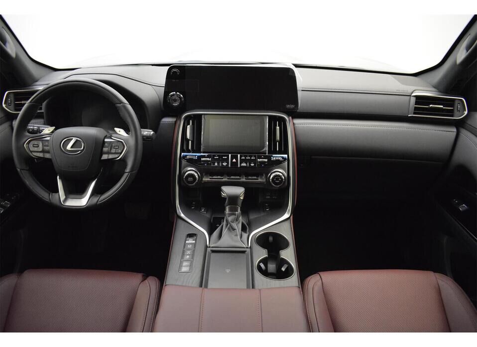 Lexus LX, IV 600 3.5 AT (415 л.с.) 4WD