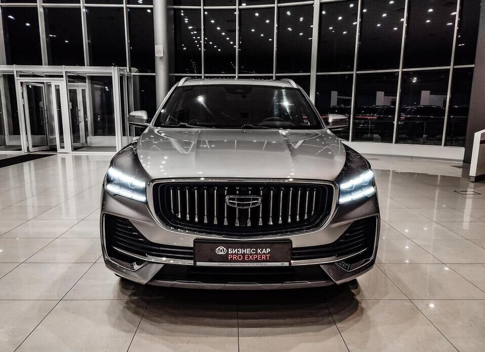 Geely Monjaro 2.0 AT (238 л.с.) 4WD