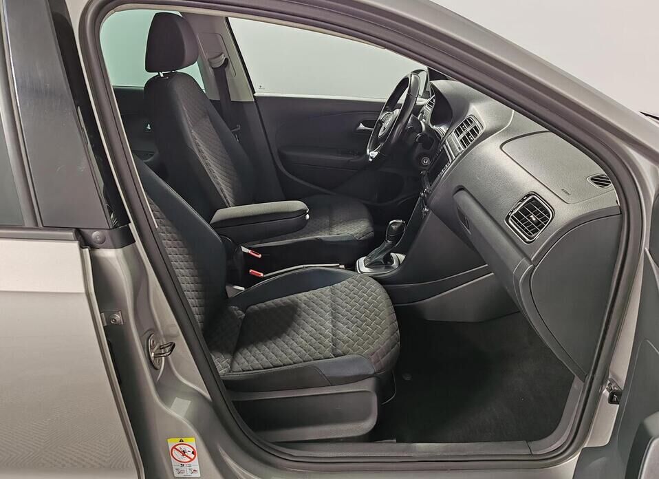 Volkswagen Polo 1.4 AMT (125 л.с.)