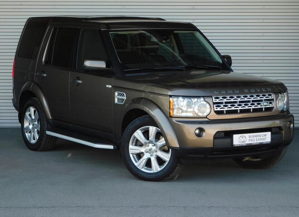 Land Rover Discovery 3.0d AT (211 л.с.) 4WD