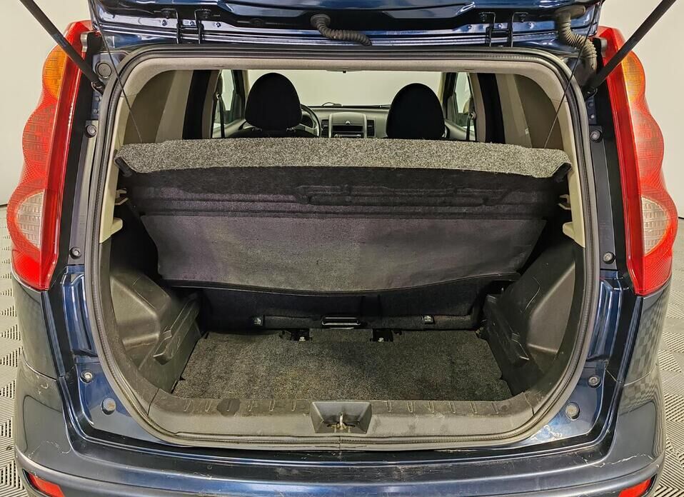 Nissan Note 1.4 MT (88 л.с.)