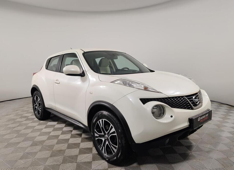 Nissan Juke, I 1.6 CVT (117 л.с.)