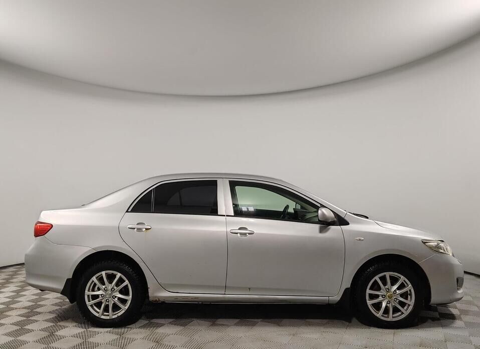 Toyota Corolla, X (E140, E150) 1.6 MT (124 л.с.)