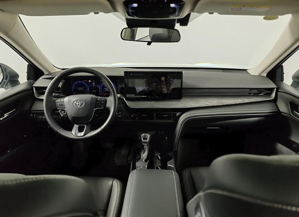 Toyota Camry, IX (XV80) China Market 2.0 CVT (173 л.с.)