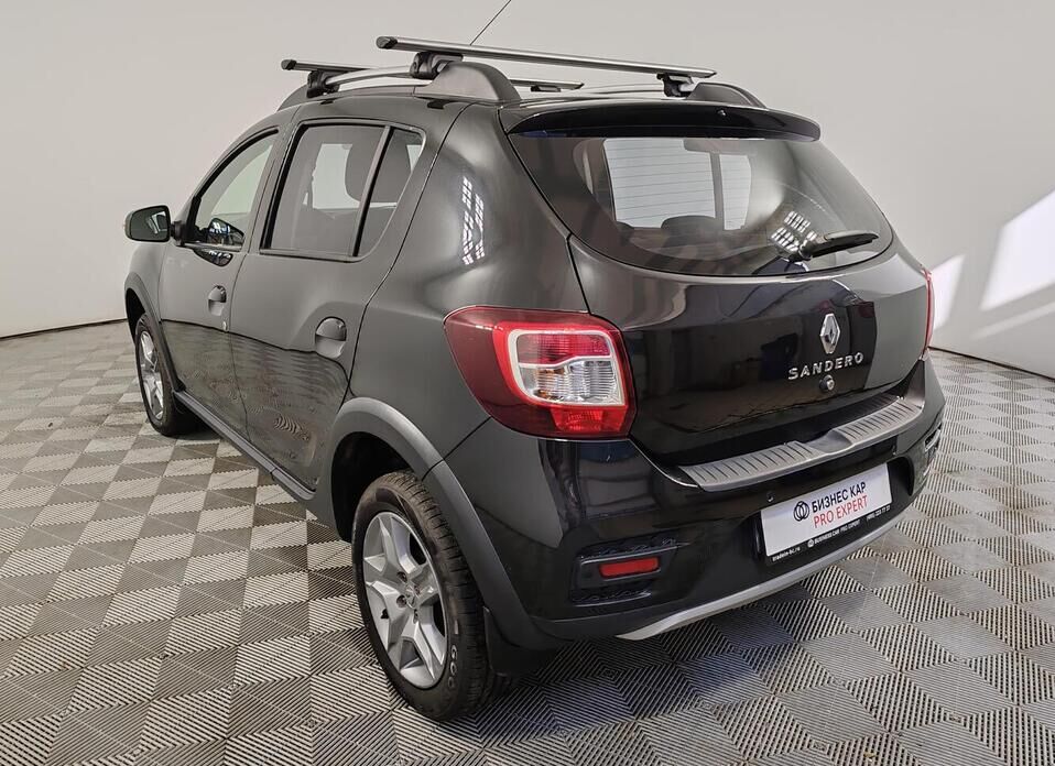 Renault Sandero Stepway 1.6 CVT (113 л.с.)