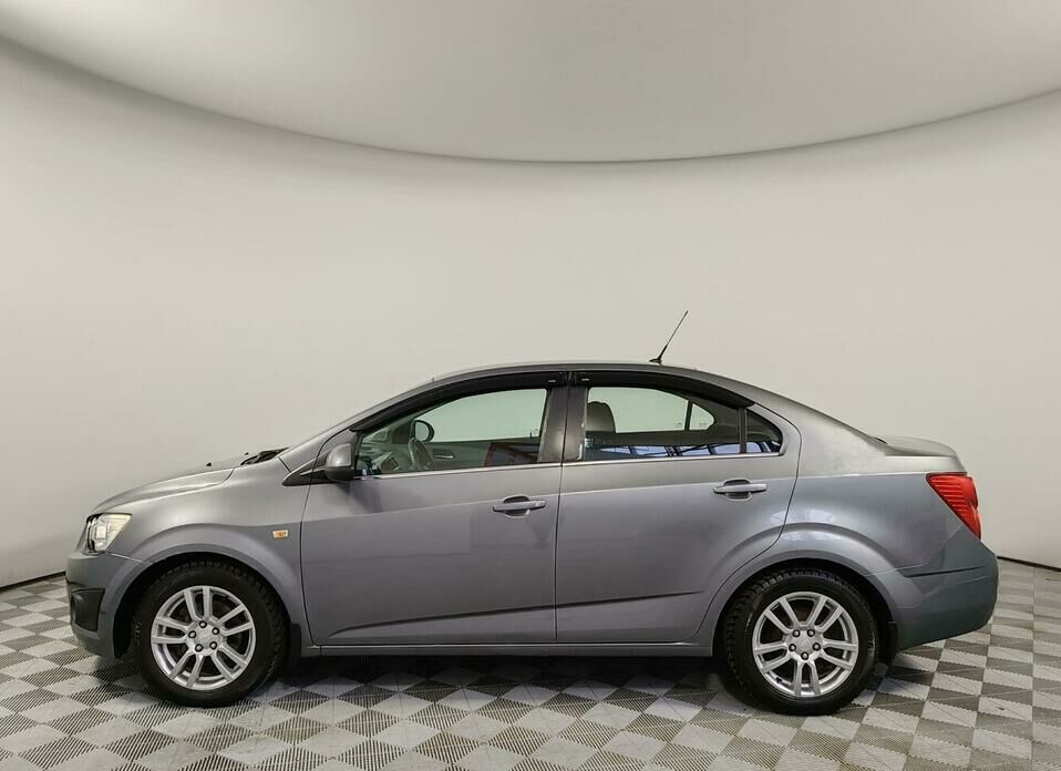 Chevrolet Aveo 1.6 AT (115 л.с.)