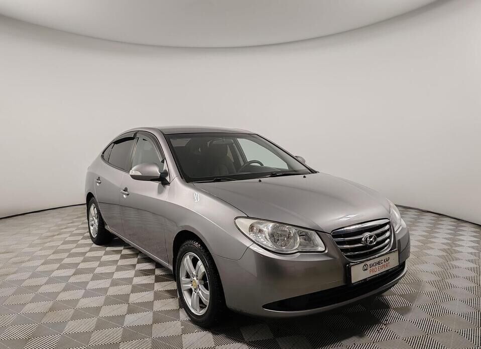 Hyundai Elantra, IV (HD) 1.6 AT (122 л.с.)