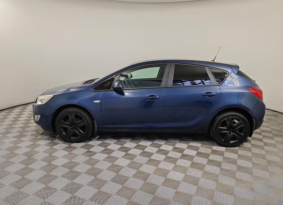 Opel Astra 1.6 MT (115 л.с.)