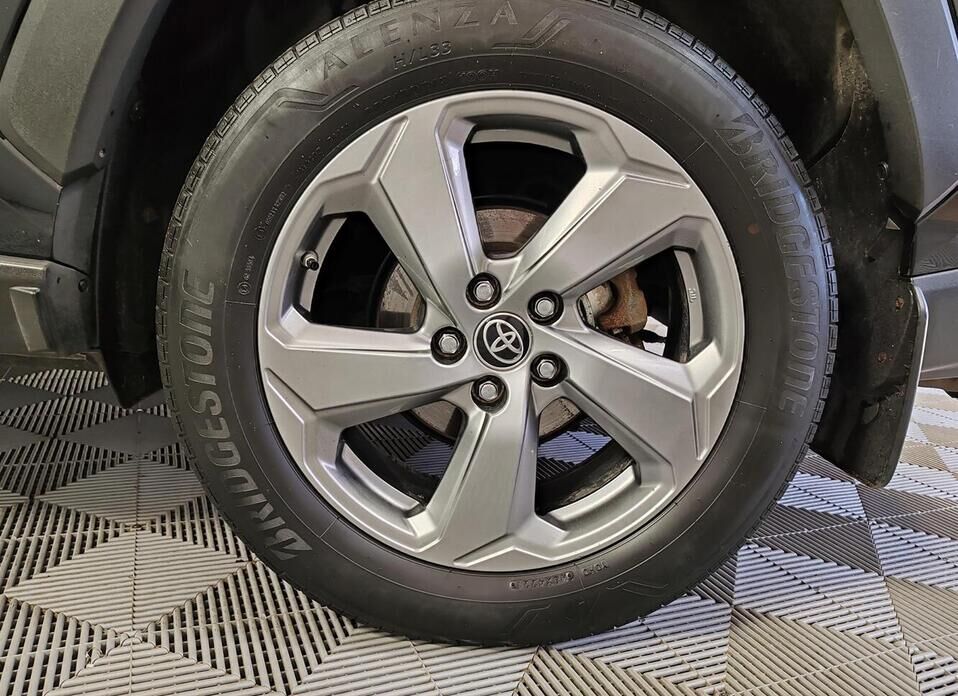 Toyota RAV4 2.0 CVT (149 л.с.) 4WD