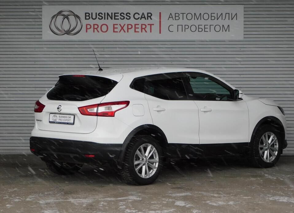 Nissan Qashqai, II 2.0 CVT (144 л.с.) 4WD
