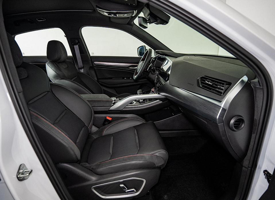 Knewstar 001 2.0 AT (238 л.с.) 4WD