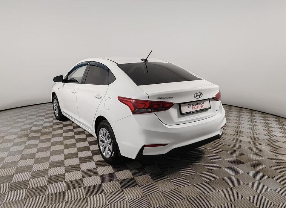 Hyundai Solaris, II 1.6 AT (123 л.с.)