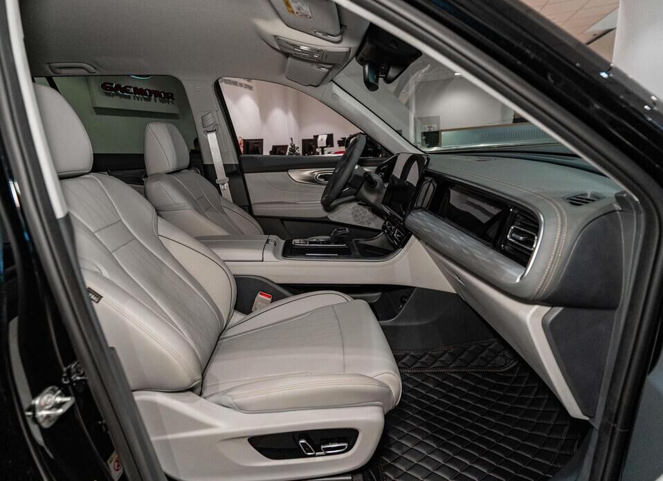 GAC GS8, II 2.0 AT (231 л.с.) 4WD