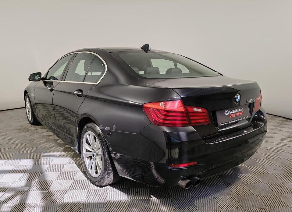BMW 5 серии 520d 2.0d AT (190 л.с.)