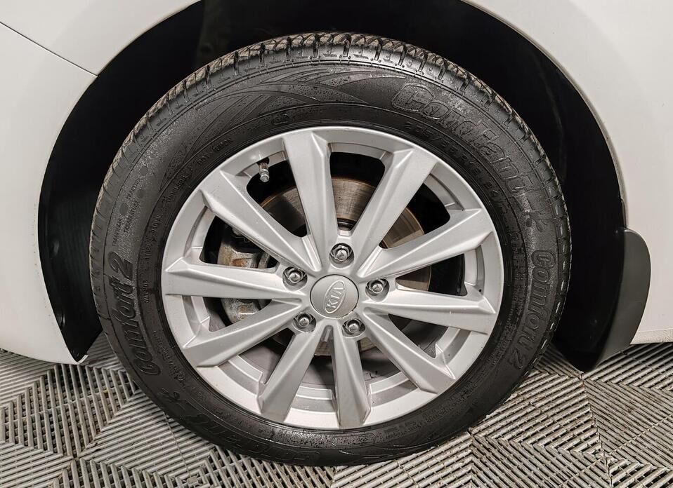 Kia Cerato 1.6 AT (130 л.с.)