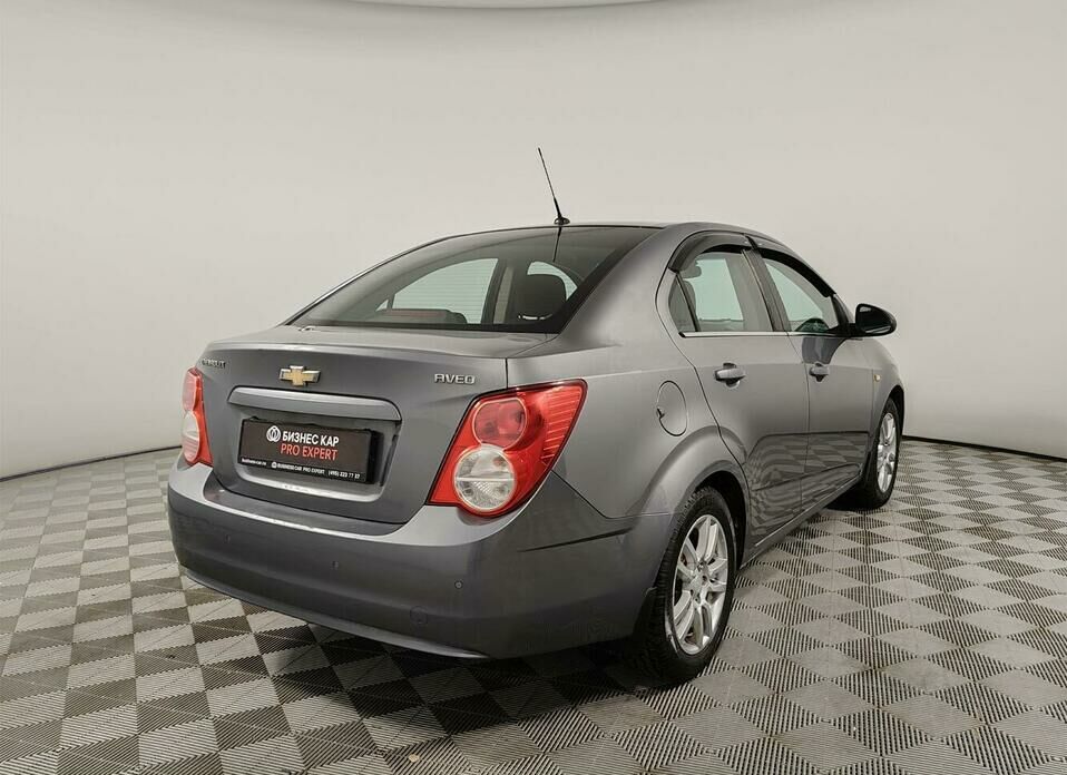 Chevrolet Aveo 1.6 AT (115 л.с.)
