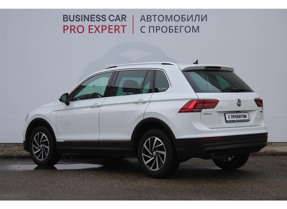 Volkswagen Tiguan, II 2.0d AMT (150 л.с.) 4WD
