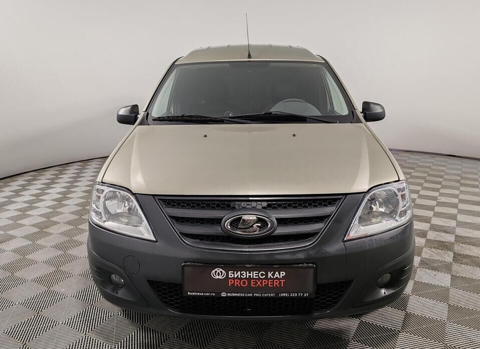 LADA (ВАЗ) Largus 1.6 MT (106 л.с.)