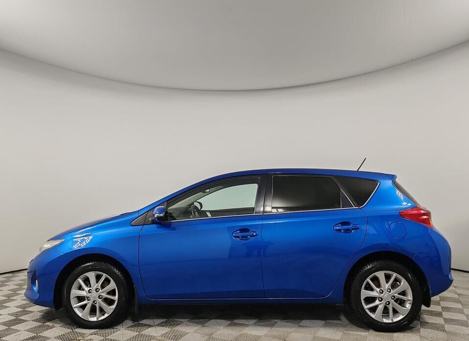 Toyota Auris, II 1.6 CVT (132 л.с.)