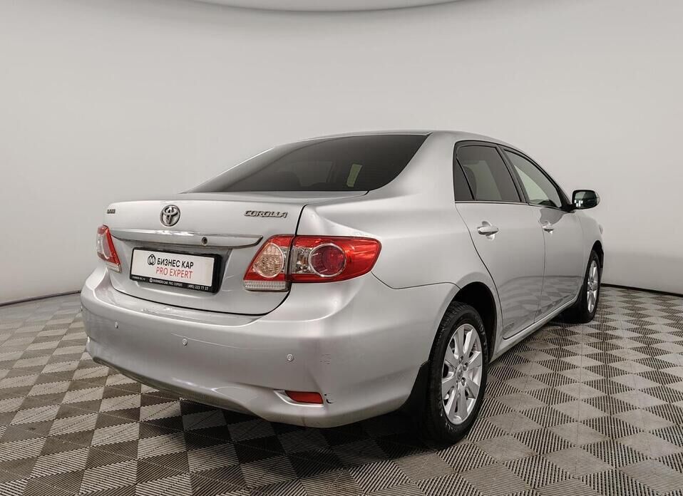Toyota Corolla 1.6 AT (124 л.с.)