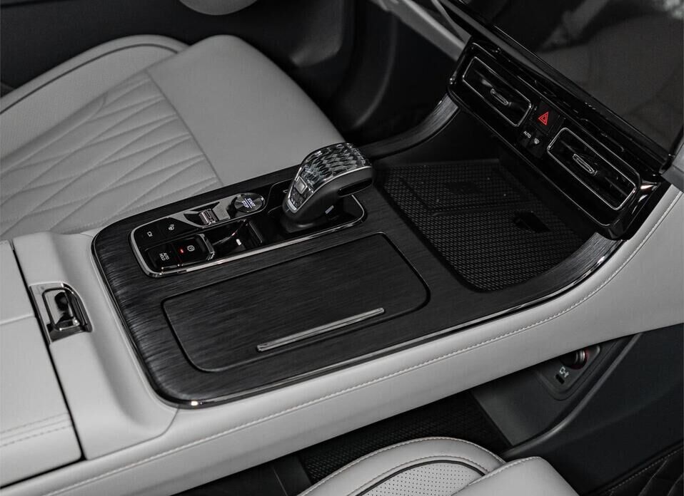 GAC GS8, II Dragon 2.0 AT (231 л.с.) 4WD