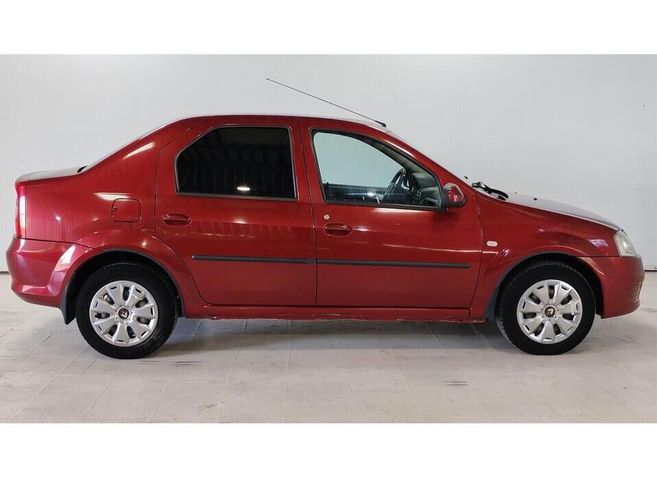 Renault Logan 1.6 MT (84 л.с.)