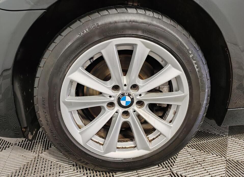 BMW 5 серии 520d 2.0d AT (190 л.с.)
