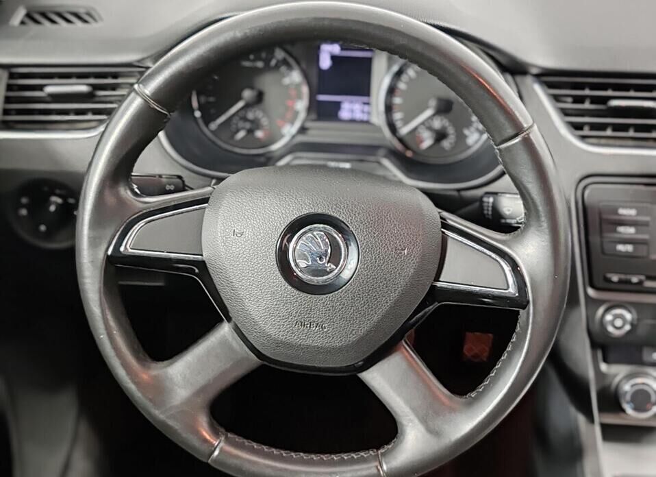 Skoda Octavia 1.4 AMT (140 л.с.)