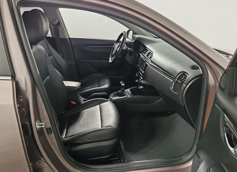Kia Rio, IV X-Line 1.6 AT (123 л.с.)