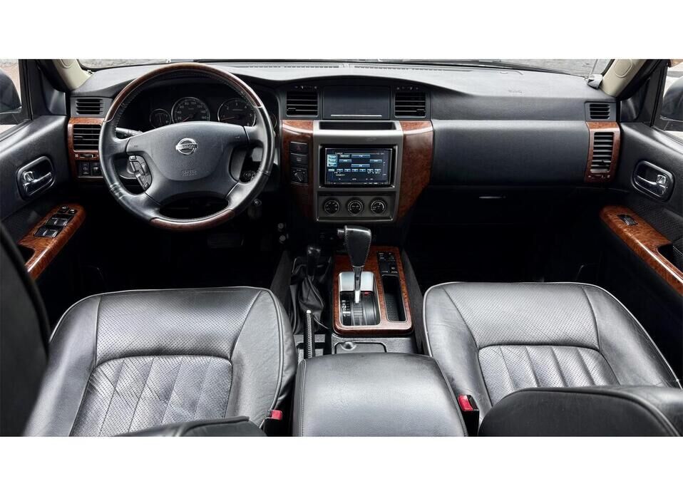 Nissan Patrol 3.0d AT (160 л.с.) 4WD