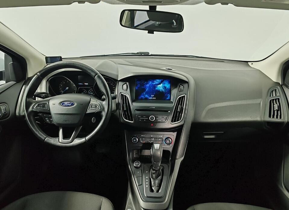 Ford Focus 1.6 AMT (105 л.с.)