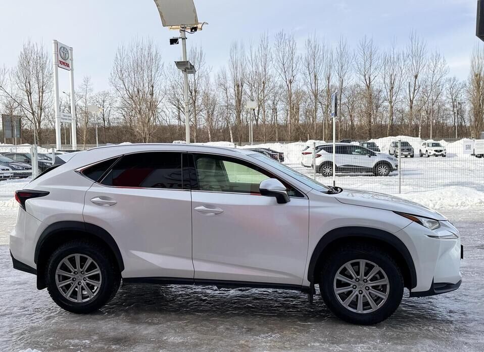 Lexus NX, I 200 2.0 CVT (150 л.с.)