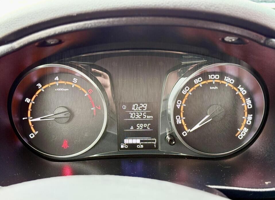 LADA (ВАЗ) Granta, I Рестайлинг 1.6 MT (90 л.с.)