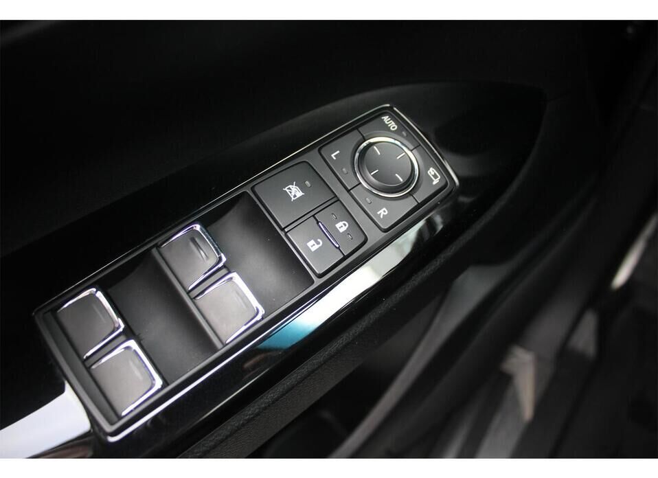 Lexus LX, III Рестайлинг 2 570 5.7 AT (367 л.с.) 4WD